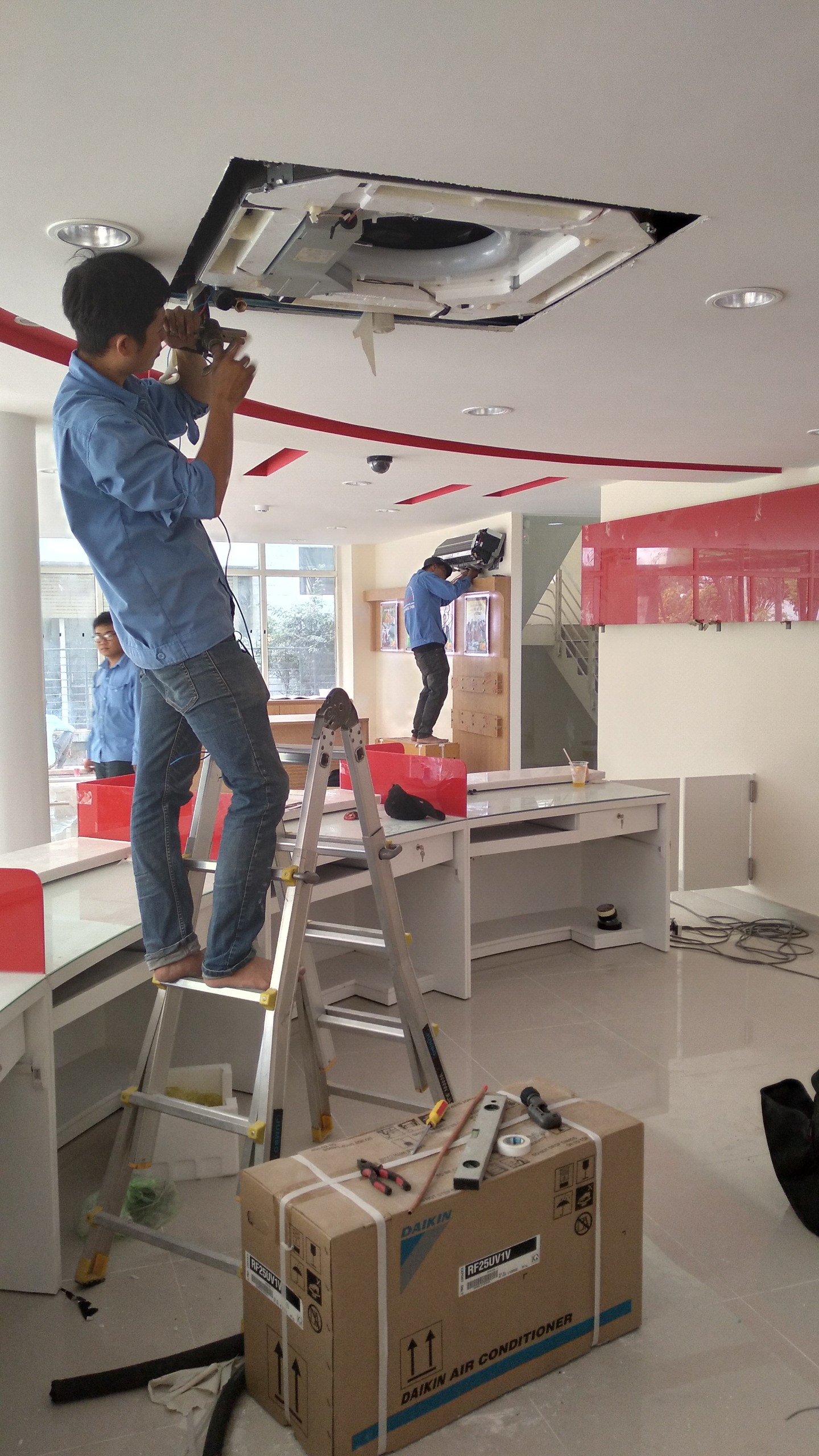 DỊCH VỤ THÁO LẮP MÁY LẠNH ÂM TRẦN GIÁ RẺ