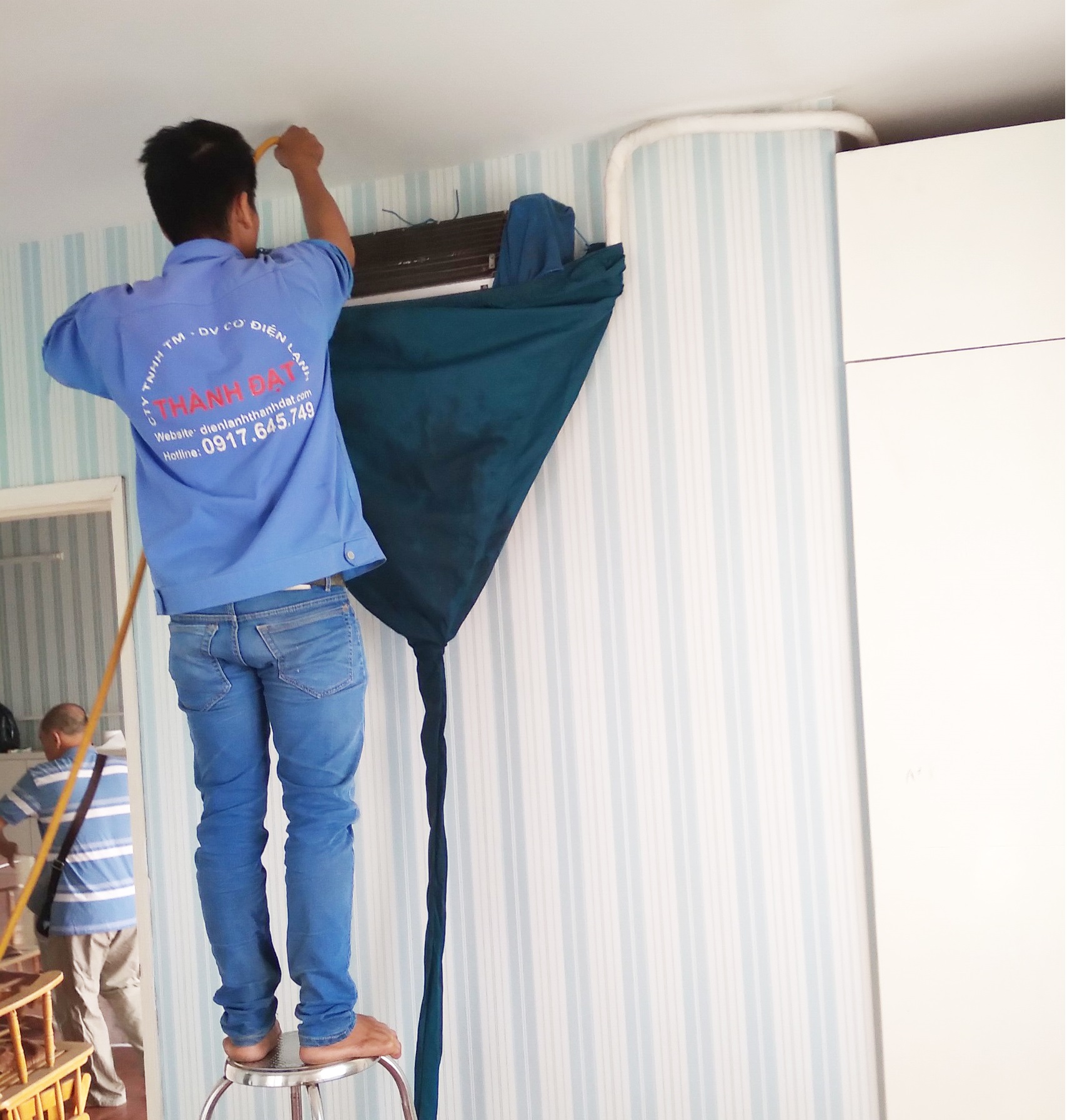 BAO LÂU THÌ NÊN VỆ SINH MÁY LẠNH 1 LẦN