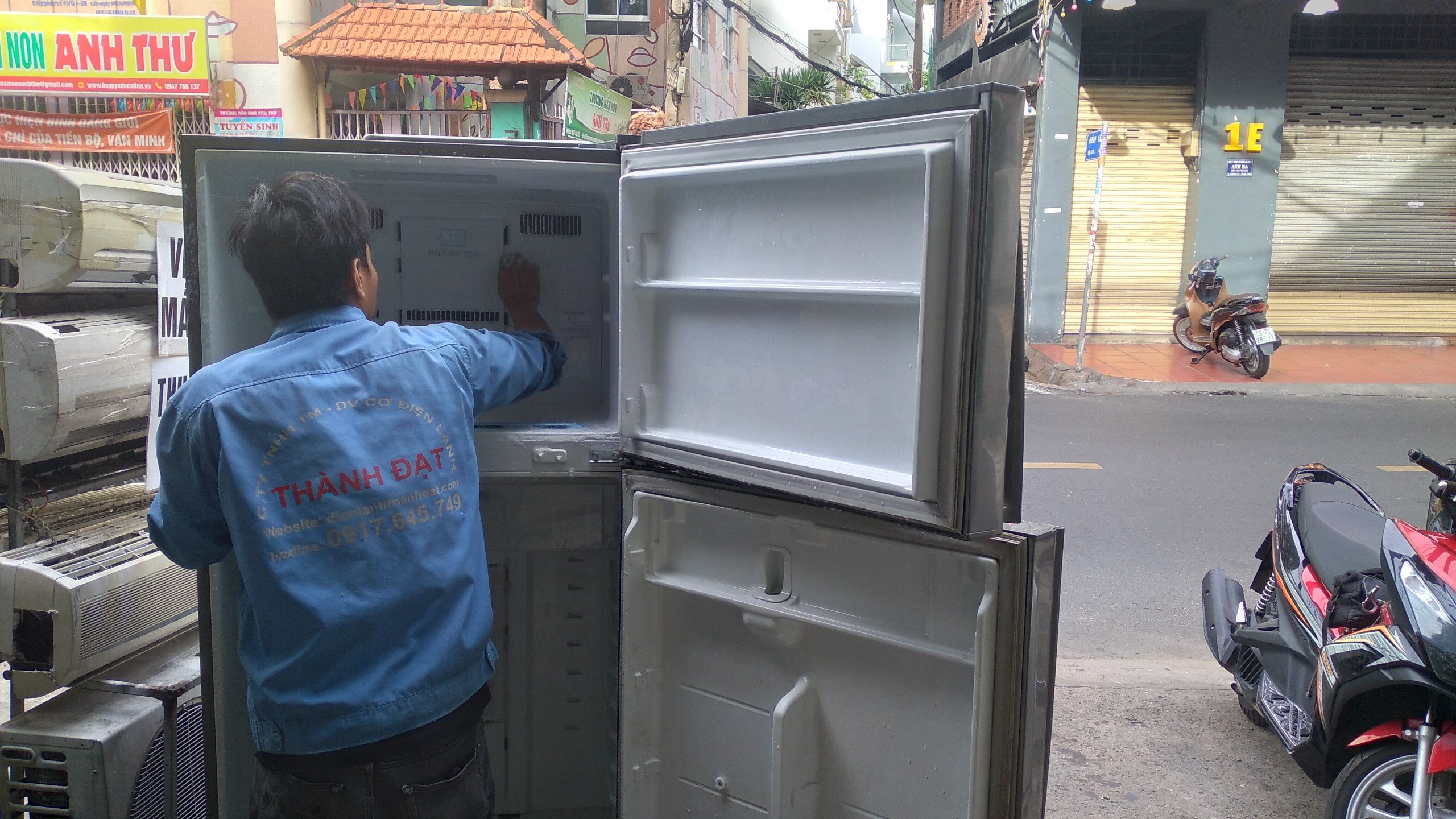 DỊCH VỤ SỬA TỦ LẠNH SANYO QUẬN PHÚ NHUẬN